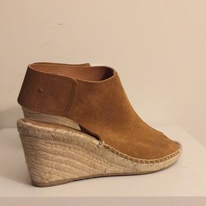 EUC Maypol espadrilles 3” wedge heel Sz 9